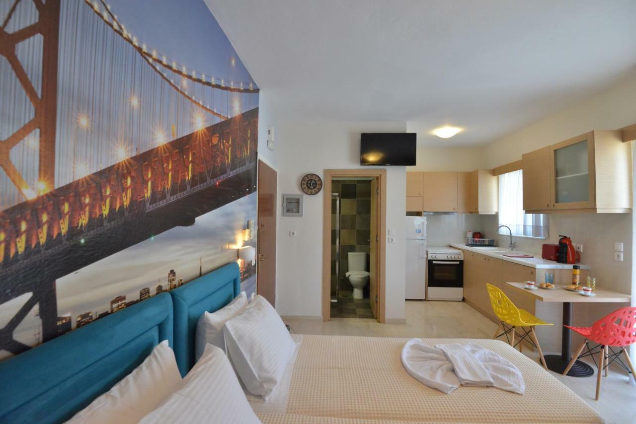 Christina'S Luxury Apartment Resmo Dış mekan fotoğraf