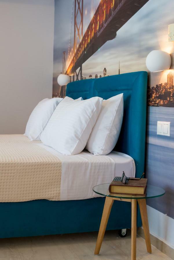 Christina'S Luxury Apartment Resmo Dış mekan fotoğraf