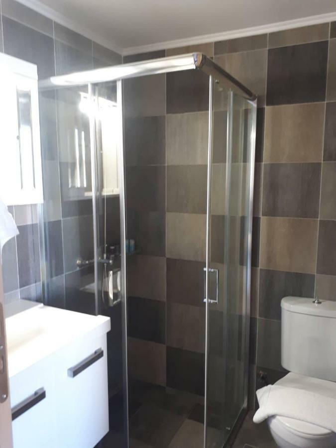 Christina'S Luxury Apartment Resmo Dış mekan fotoğraf
